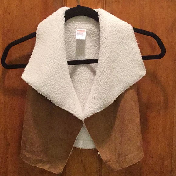 Absolutely adorable Gymboree vest size XS(4) - Picture 2 of 4